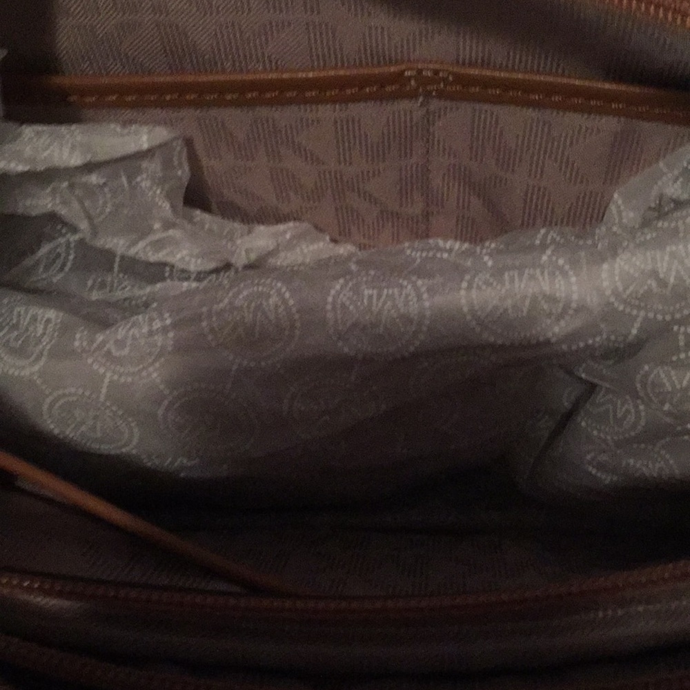 Michael Kors Emry Tote and Wristlet - Picture 2 of 7